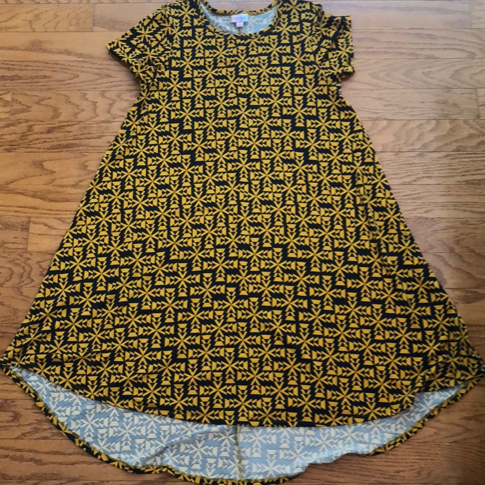 Lularoe Carly size S
